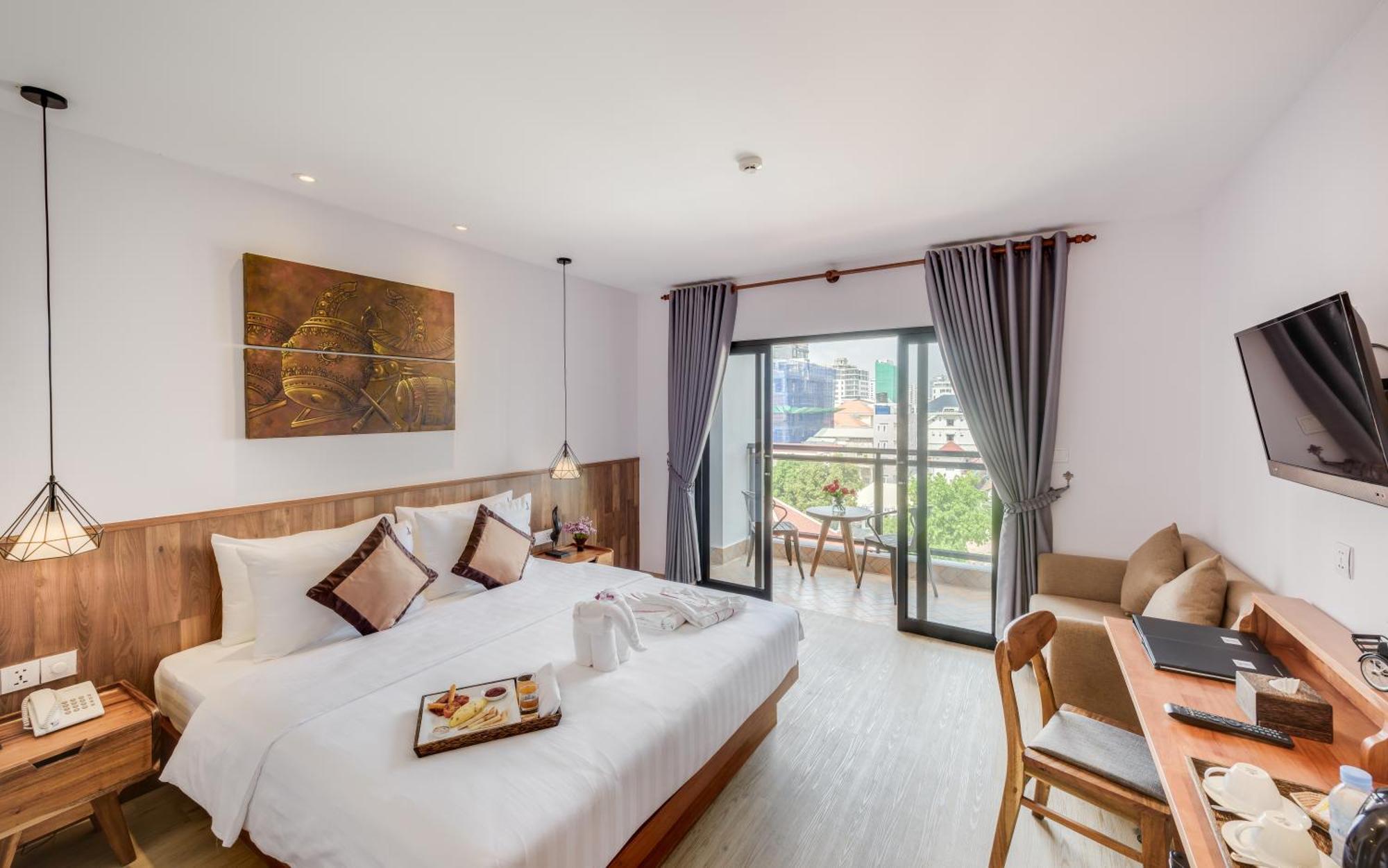 Phnom Penh 51 Hotel & Residences Exterior photo